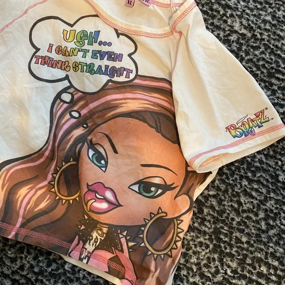 Dolls Kill x Bratz Pride Crop top - Picture 4 of 6